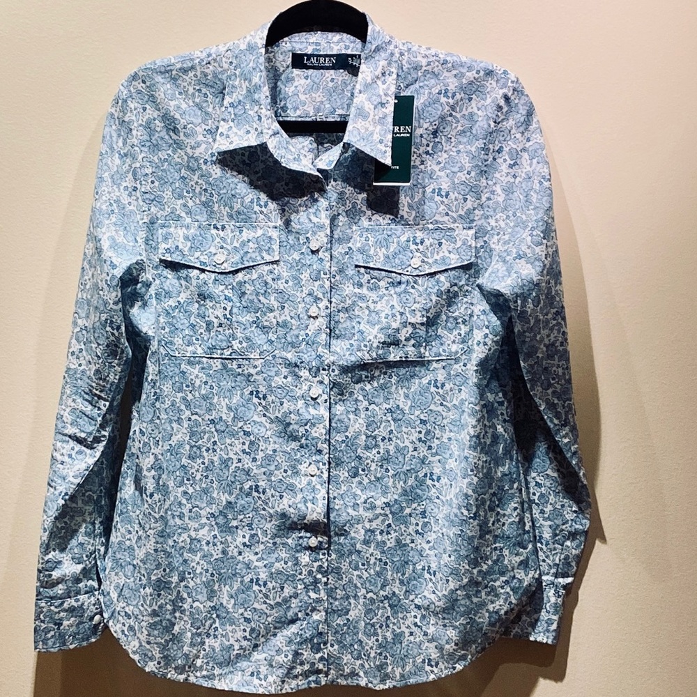 🌟2xHP🌟Ralph Lauren Blue Floral Button Down PL